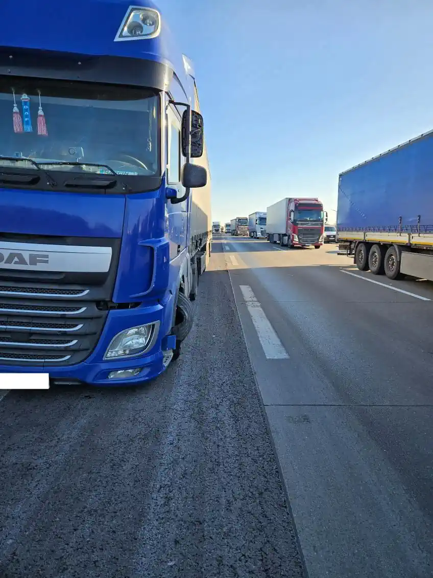 LKW Reifenservice Hof, Bayern (PLZ 95028) – AutoHelp 24/7 LKW Reifenservice Hof (A9)