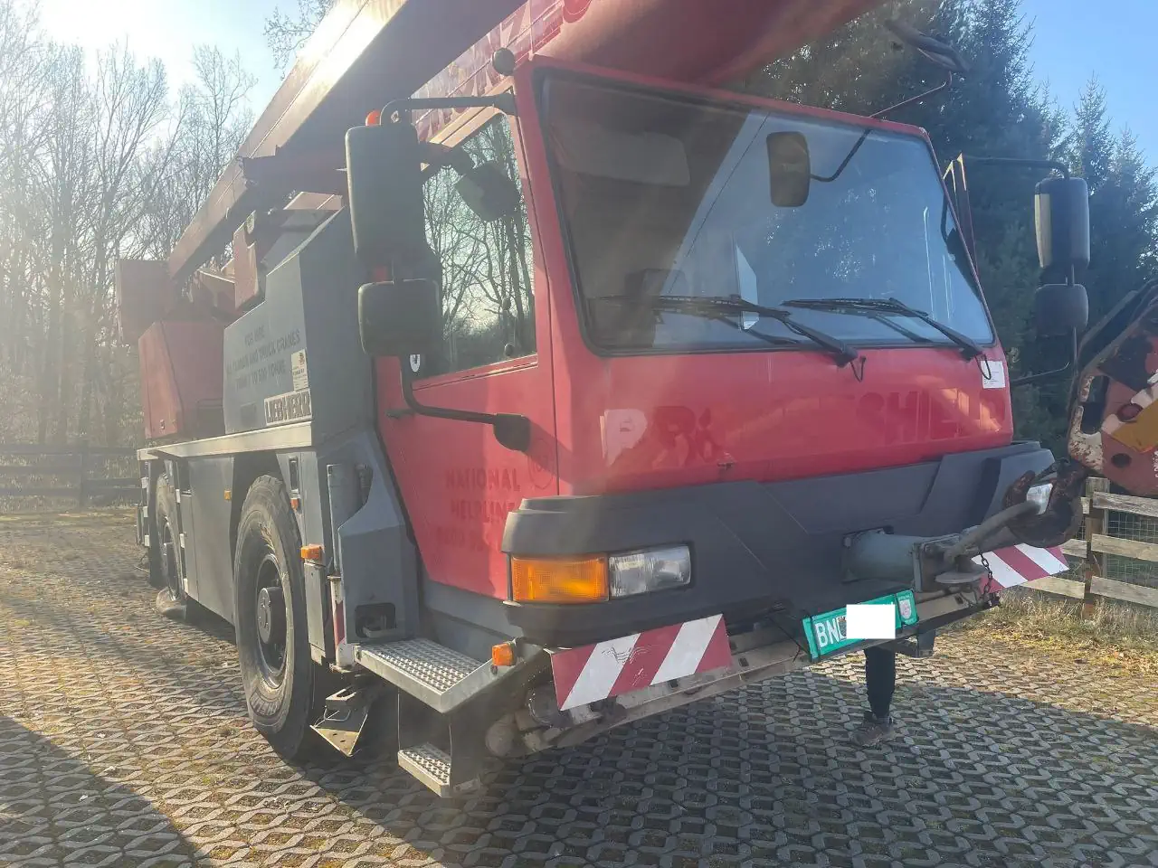 LKW Reifenservice Reifenpanne am Mobilkran auf der A46 bei Düsseldorf – Notfalleinsatz in unter 2 Stunden – AutoHelp LKW Reifenservice Reifenpanne am Mobilkran auf der A46 bei Düsseldorf – Notfalleinsatz in unter 2 Stunden