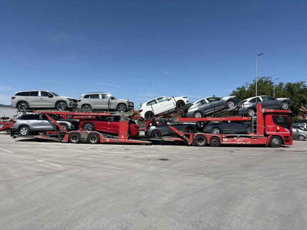 Autotransport Europa Fahrzeugtransport mit Autotransporter LKW Help 24 – LKW Help 24 Autotransporter mit neuen Fahrzeugen – Autotransport Europa LKW Help 24
