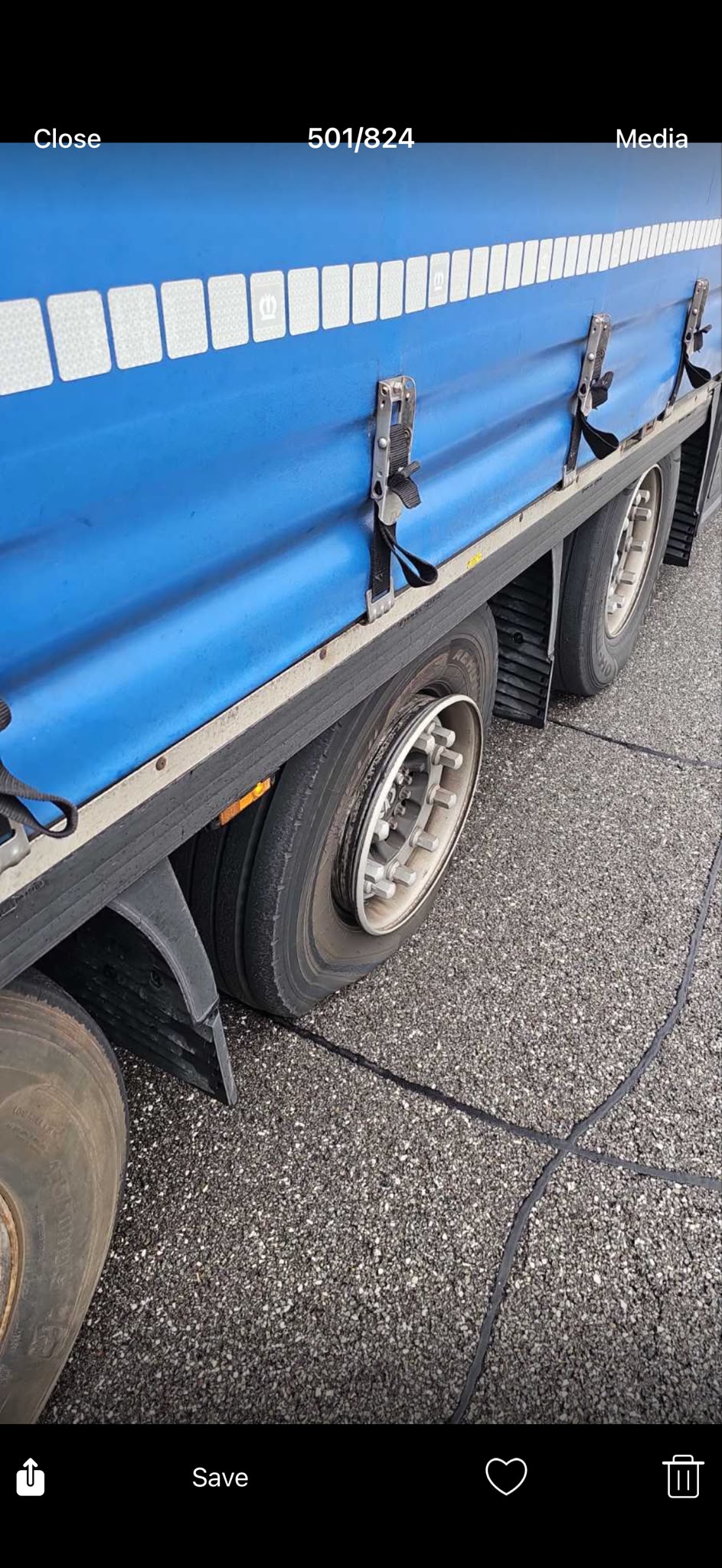 LKW Pannenhilfe vor Ort — Mobiler LKW-Reifenservice A38 bei Halle: Volvo FH nach Reifenplatzer in 2 Std. 40 Min. wie
